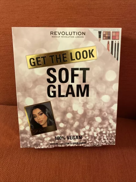 Revolution Beauty London, Get The Look, Soft Glam Make up Gift Set. Sealed