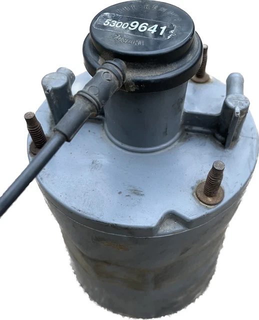 JEEP WRANGLER YJ OEM Charcoal Emissions Canister EVAP 8795 2.5