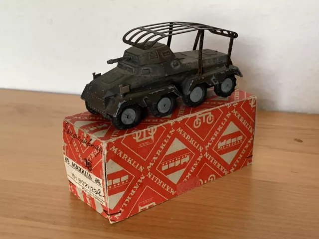 MÄRKLIN-Panzerspähwagen, 4-achser-Gussmodell, Nr. 8021/23 MÄRKLIN-Panzerspähwagen, 4-achser-Gussmodell, Nr. 8021/23
