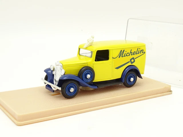 Eligor 1/43 - Citroen Rosalie 500kg Le Cheval Mécanique Eligor 1/43 - Citroen Rosalie 500kg Le Cheval Mécanique