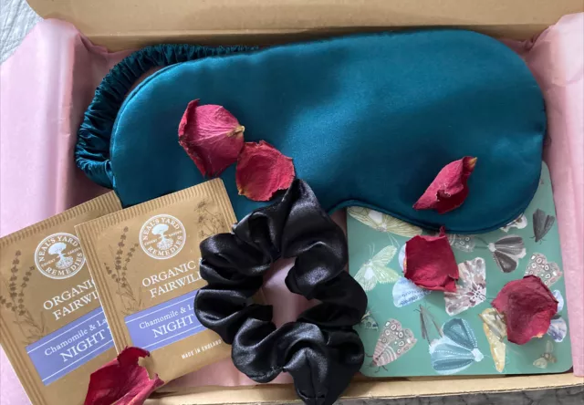 Mum Eye Mask & Hair Scrunchie Sleep Gift Set Blindfold Travel Nap Night Tea Bags