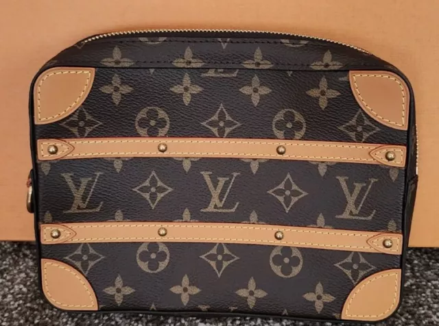 Louis Vuitton Monogram Soft Trunk Pouch – Chicago Pawners & Jewelers
