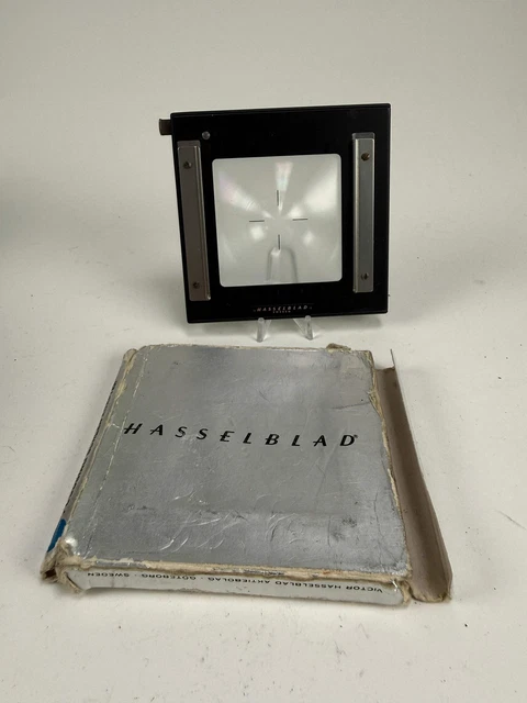 HASSELBLAD 41025 FOCUSING Screen Adapter for 903 SWC, SWC/M