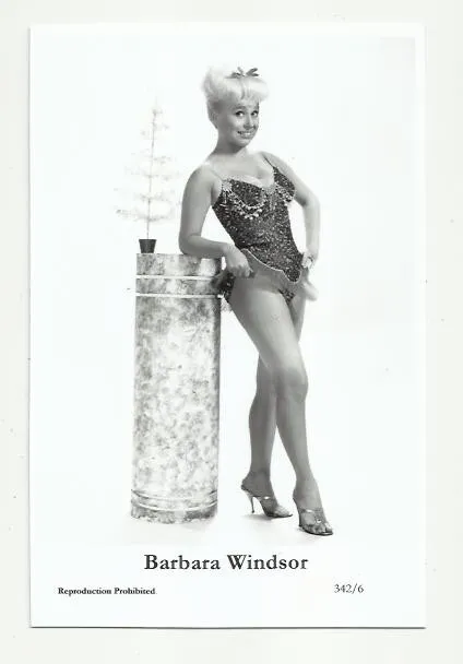 (Bx14) Barbara Windsor Photo Postcard (342/6) Filmstar  Pin Up  Glamor Girl