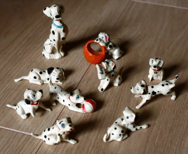 Lot de 10 figurines chien 101 Dalmatiens jouet marque JIM années 60