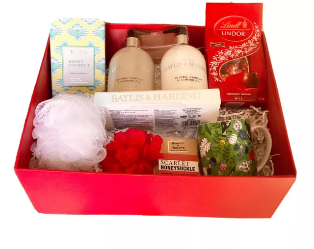 Gift hamper Bayliss & Harding Lindt chocolates Body Collection soap , melts, Mug