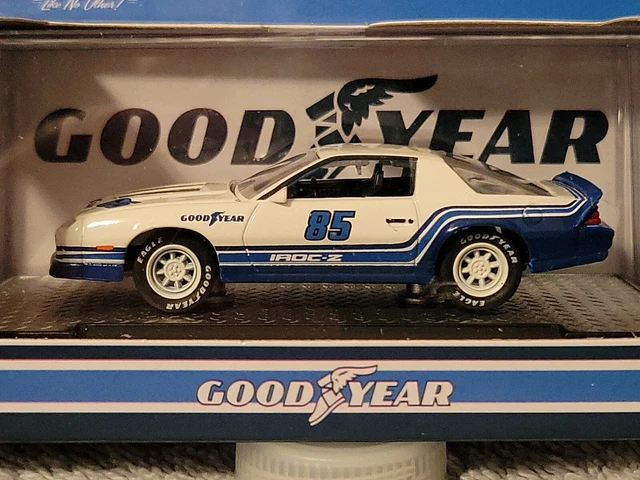 1/64 M2 Good Year 1985 Chevrolet Camaro Z/28 Iroc-Z Blue And White