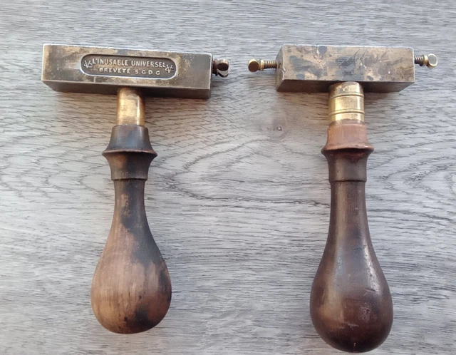 Doseur de poudre ancien Grammes Plomb – laiton & bois