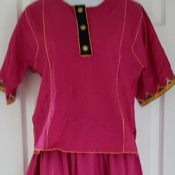 Indian Dress Womens M Medium 2 piece Embellished Heavy Exquisite