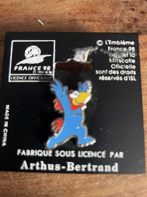 Pin's FOOTIX Coupe Du Monde 98, La Poste, Zamac, Arthus, édition France