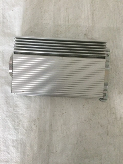 2007 Dodge Nitro Infinity Audio Stereo Radio AMP Amplifier 05091012AG
