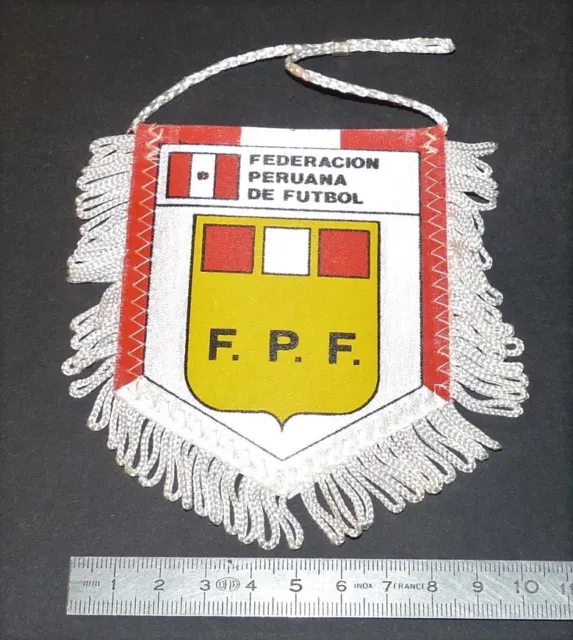 1984 Football Fanion Wimpel Pennant Peruan Football Federation Peru Peru