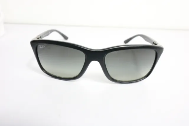 Ray Ban Unisex Sonnenbrille Sunglasses RB8352 Schwarz Sehr guter Zustand