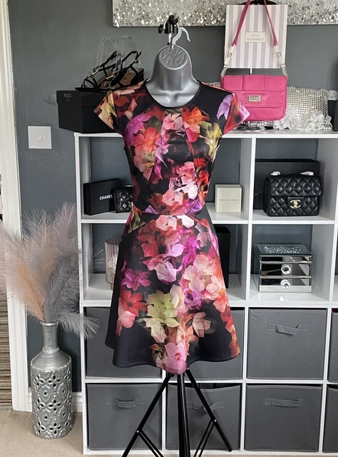 TED BAKER IRMIINA Green Floral Long Sleeve Full Skirt Midi Dress