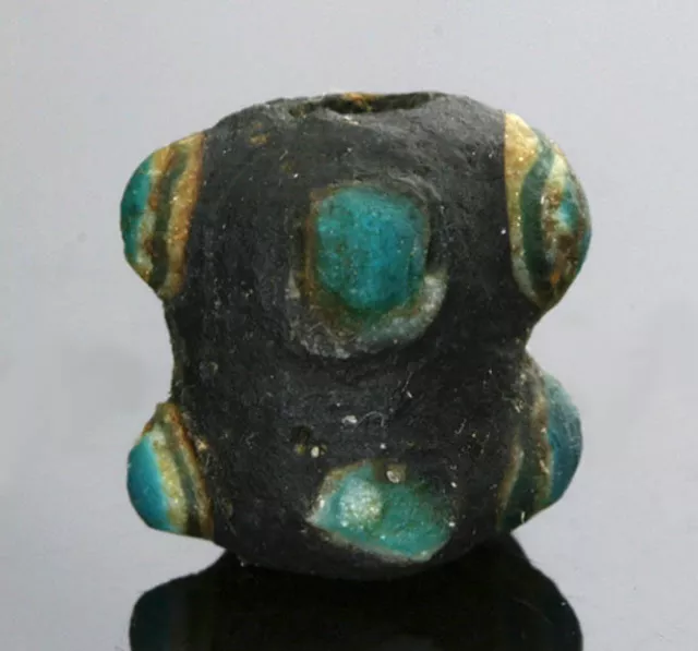 Ancient glass beads: Medieval, Islamic/Byzantine complete Horned eye bead 2