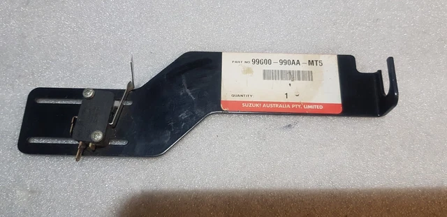 SUZUKI EZ SWIFT M15A GENUINE CLUTCH Switch For Cruise Control 02/2005-1/2011