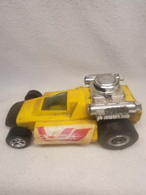 Vintage 1972 Remco Road Devils Yellow Friction Car A1