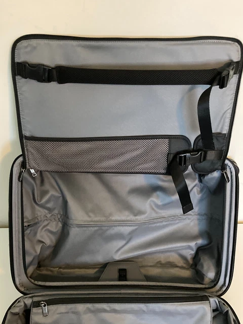 Tumi International Expandable 4-Wheeled Carry-On – Alpha 3 – Castle Gray 124793 12