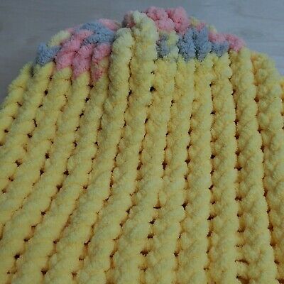 Large Knit Winter Hat Yellow Pink Gray Youth Med Large 9.5” Opening Handmade 5