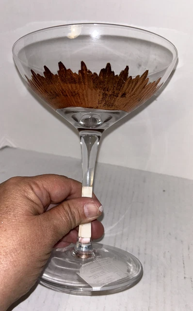 Set Of 4 Grasslands Road Martini Glasses. Clear With A Beautiful Copper Design.
