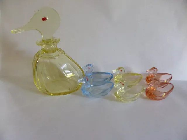 Carafe Canard Et 6 Petits Verres Pour Eau De Vie Baccarat