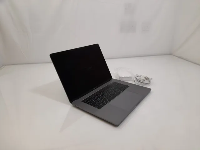 Apple MacBook A1990 15.6' Laptop 2019 Intel i7-9750H 16GB 500GB SSD Ventura 13.3