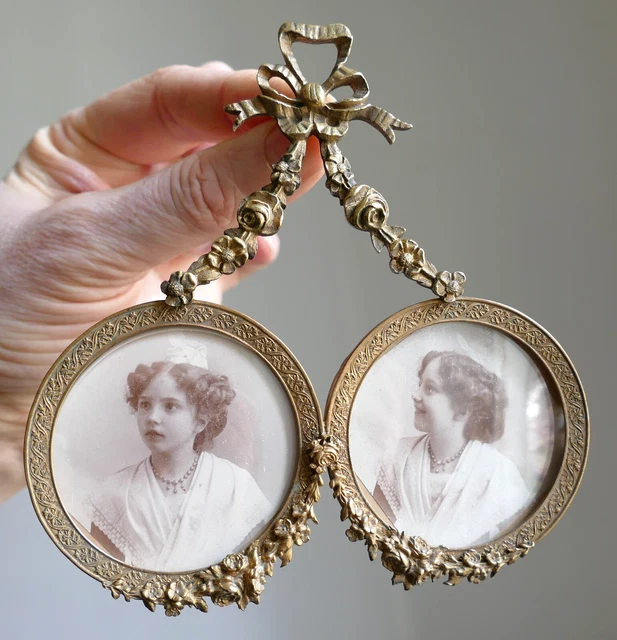 Paire de médaillons en bronze - Antiquités