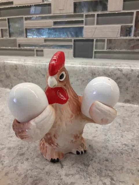 ARTMARK Rooster w/Eggs Salt & Pepper Shaker Set Japan
