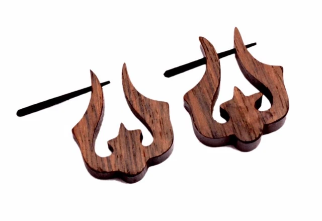 A Pair of Brown Natural Wood USA Handmade Ebony Organic Wooden Earrings EAR385