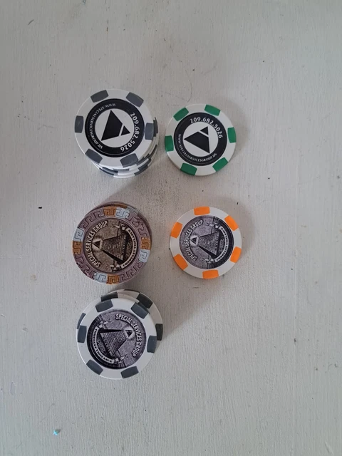 Authentic official California Poker Tournament Single Chip - Collector Chip lot