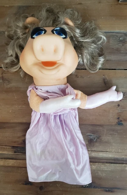 Vintage '76 Fisher Price Jim Henson Miss Piggy Hand Puppet Doll The Muppets