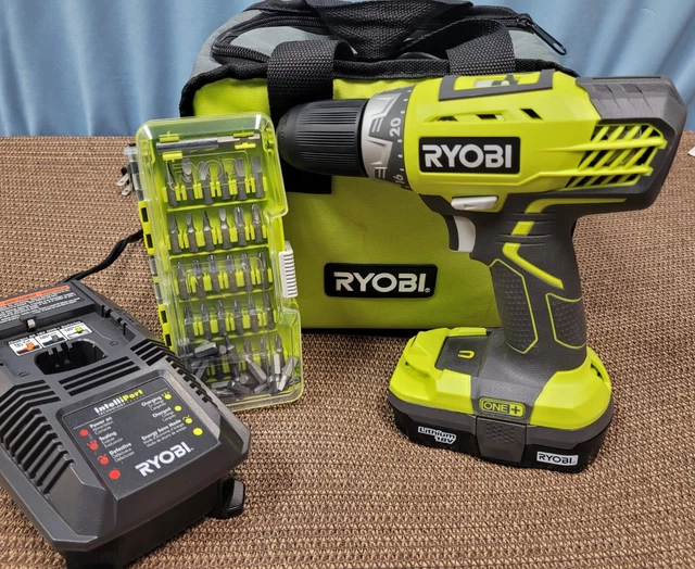 RYOBI ONE+ 18V Cordless Drill/Driver 1/2" P208B Kit Set ** NEW 69.99