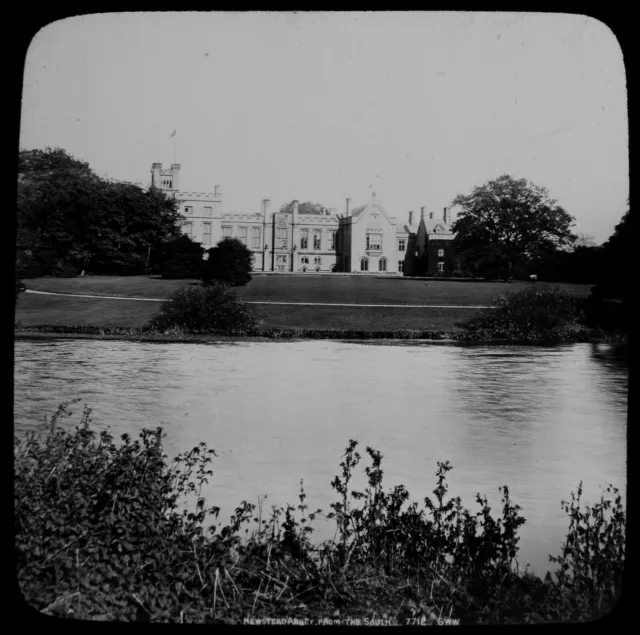 Magic Lantern Rutsche NEWSTEAD ABBEY AUS DEM SÜDEN C1890 VIKTORIANISCHES FOTO GWW