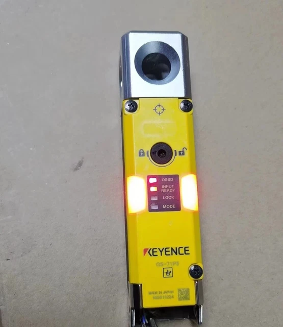 1PC USED KEYENCE GS71P5 Safety Door Sensor Solenoid Lock TESTED VKO4