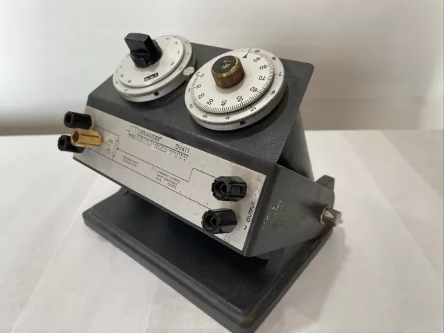 ESI DV411 Dekavider (Input resistance 100K)