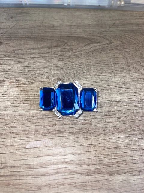 Jewelry Blue Brooch With Rhinestones For Women