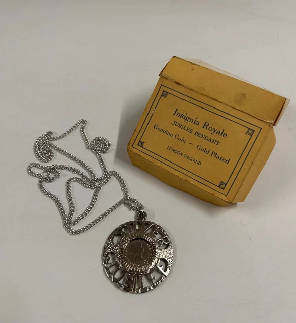 Queen Elizabeth Anhänger Silber Jubiläumsmünze vergoldet London 1977 verpackt