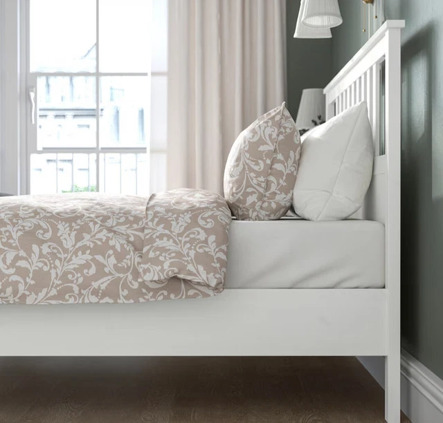 IKEA HEMNES KING Size bed frame white In Good Condition £120.00