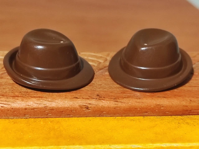 PLAYMOBIL – 2 Cappelli Da Cowboy Marroni Per Set Western (accessori Sfusi, Sheriff E Cowboy)