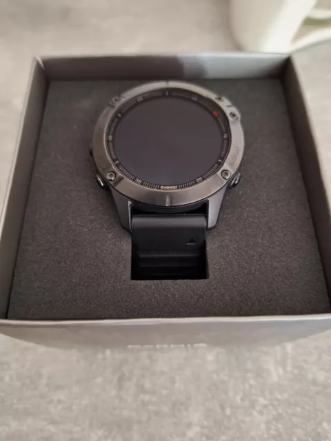 Garmin Fenix 6 Pro Smartwatch - Schwarz 47mm