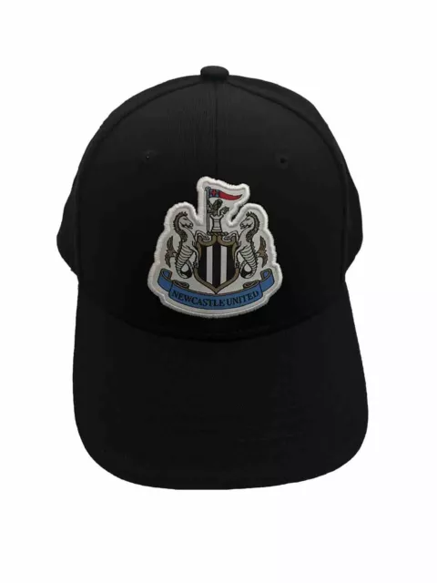 Newcastle United Fc Crest Adult Baseball Cap Black - Official Football Gift,Nufc