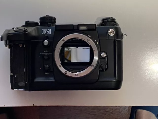 Nikon F4 - parts - pièces détachées