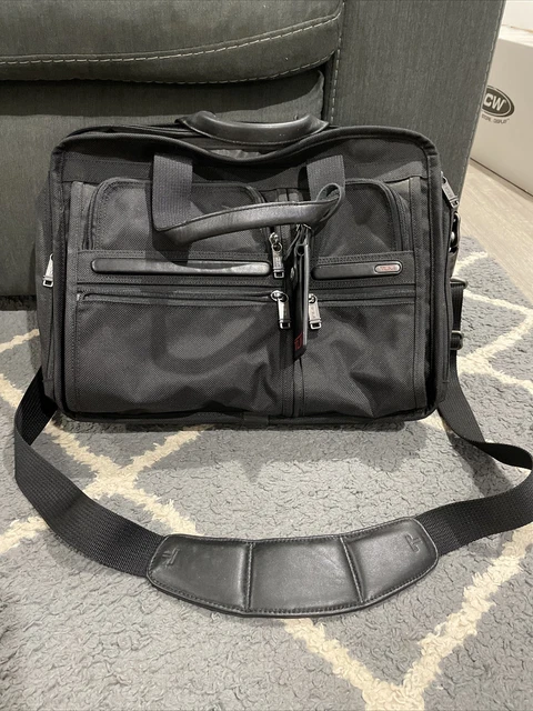 TUMI Alpha T-PASS Expandable Laptop Briefcase Black Messenger Bag Used Condition