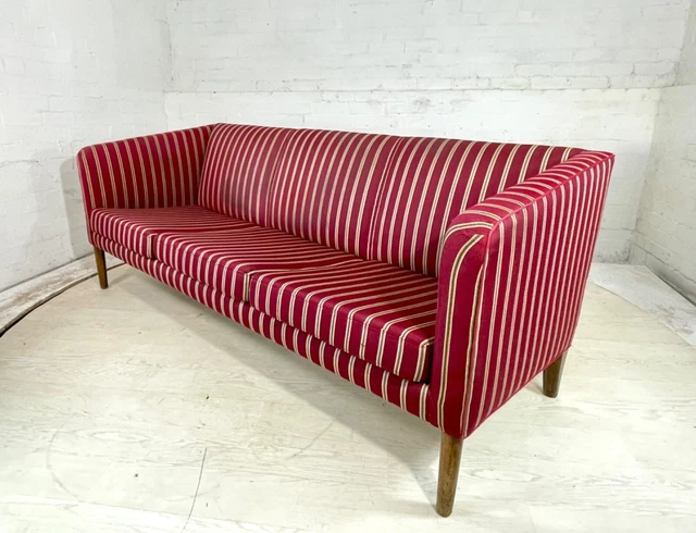 EB4248 Danish Vintage 1950s Sofa. MCM, Fritz Hansen Style, Retro, Vintage M3SS