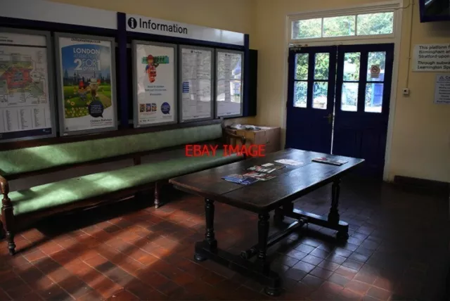 Photo  Warwick Railway Station The Waiting Room And Ticket Office Of Warwick Rai