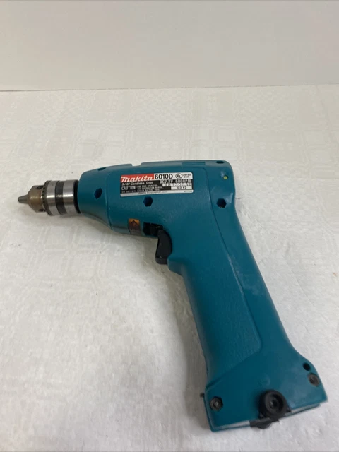 Taladro Inalámbrico Makita 6010D 7.2V Sin Batería ni Cargador