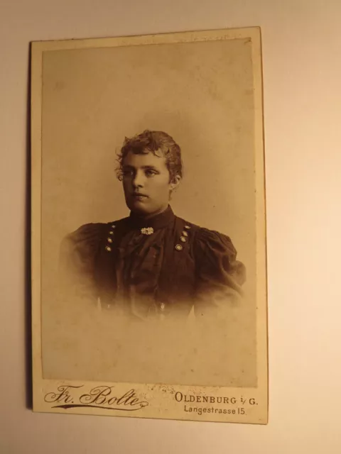 Mädchen - junge Frau - Portrait / CDV Fr. Bolte Oldenburg i. G.