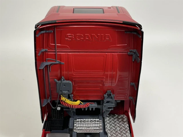 Scania 580S Highline 2021 Rouge 1:24 Echelle Solido 2400302 5