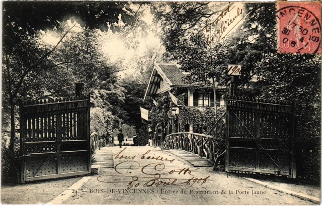 CPA AK Vincennes Entree du Restaurant de la Porte jaune FRANCE (1283216)