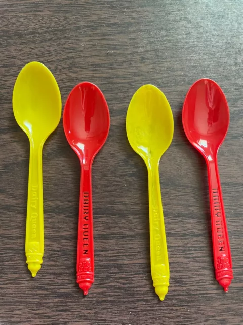 4 Vintage DAIRY QUEEN DQ Plastic Spoons Ice Cream Cone Top